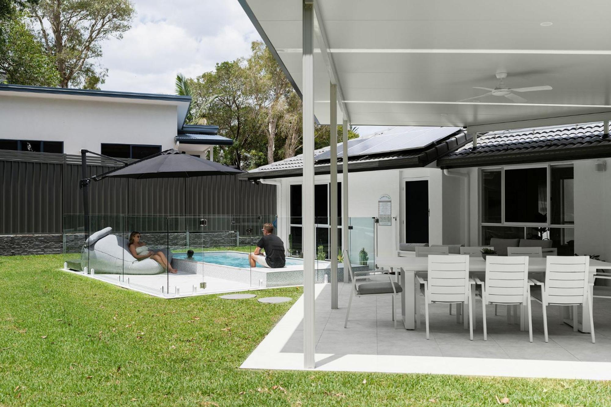 Amiri On Holbrook - Pet Friendly Hotel Yaroomba ภายนอก รูปภาพ