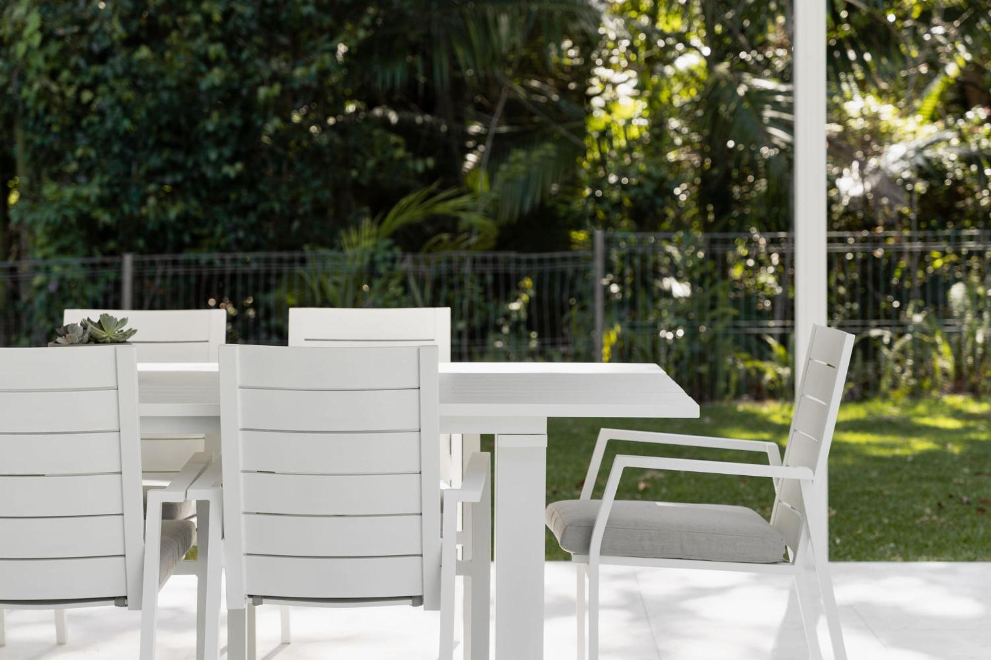 Amiri On Holbrook - Pet Friendly Hotel Yaroomba ภายนอก รูปภาพ