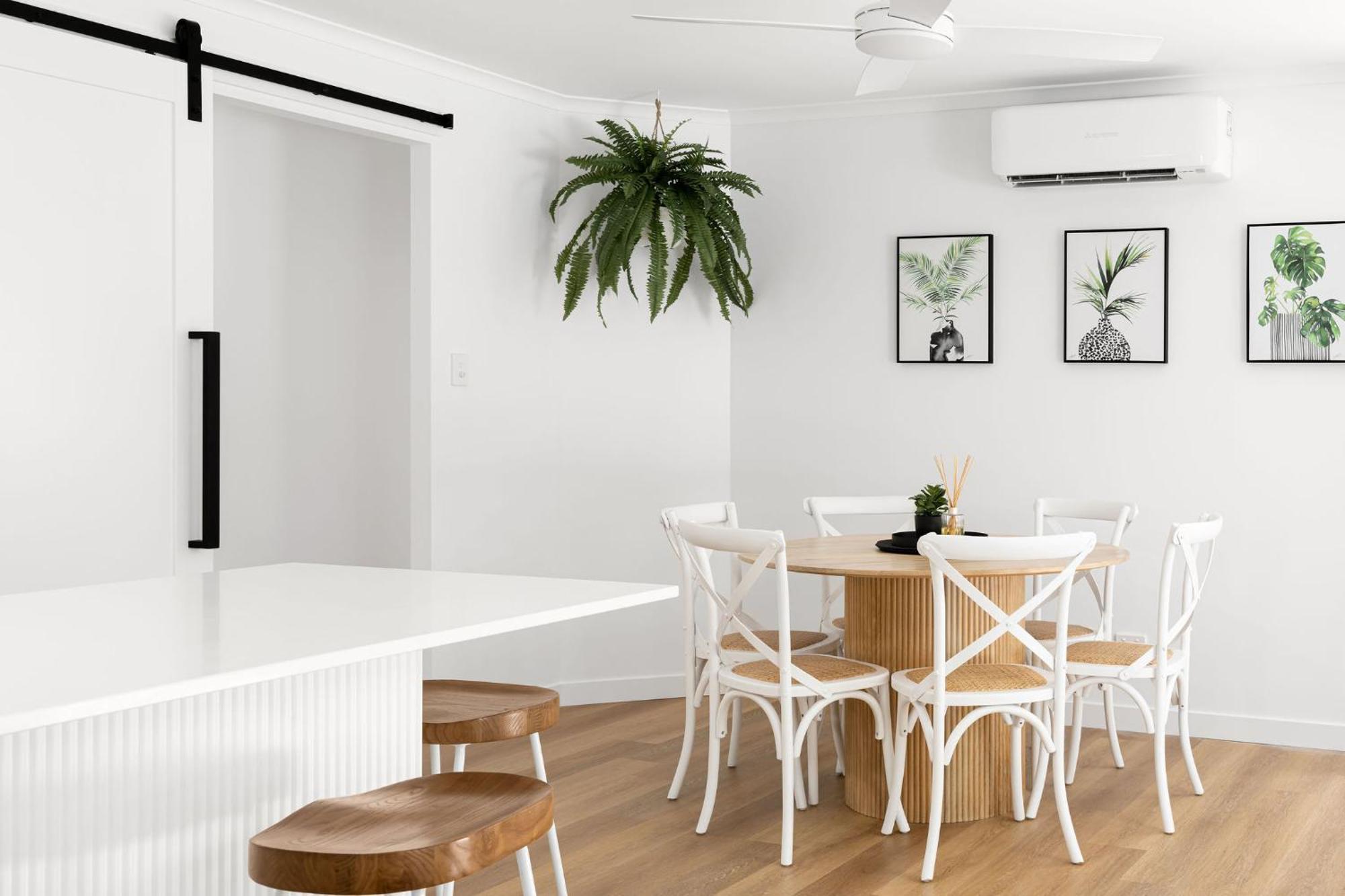 Amiri On Holbrook - Pet Friendly Hotel Yaroomba ภายนอก รูปภาพ